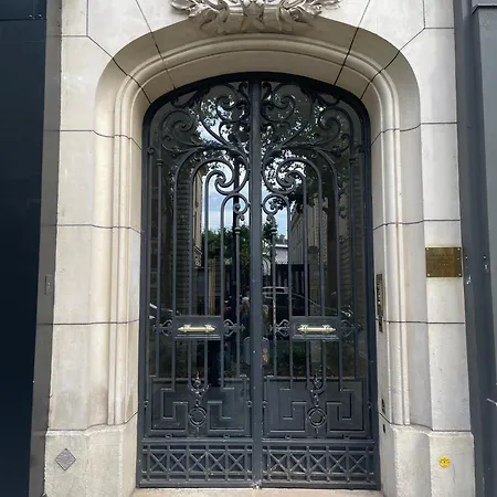 ベッド・アンド・ブレックファスト Charmante Dans Le Marais